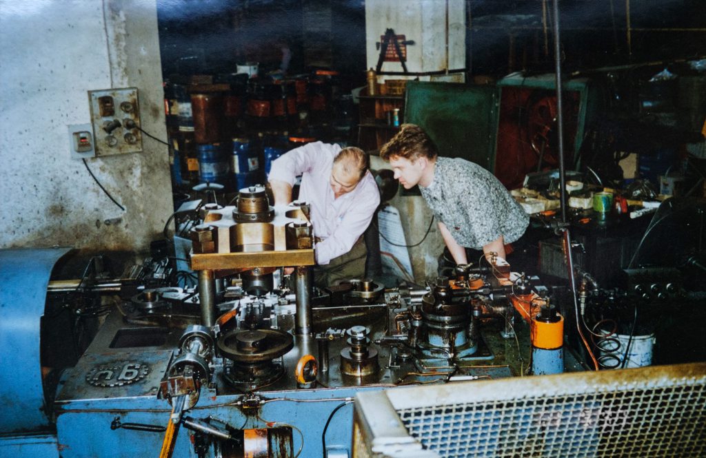 Un intervento di manutenzione nel vecchio laboratorio